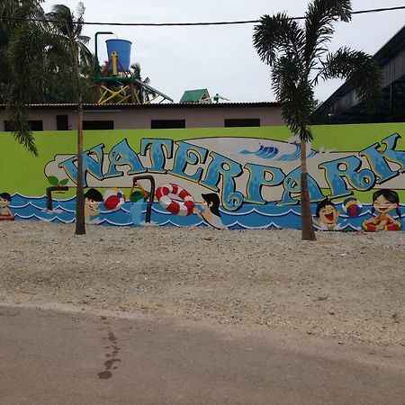 Hs Farm Waterpark Muar Bagian luar foto