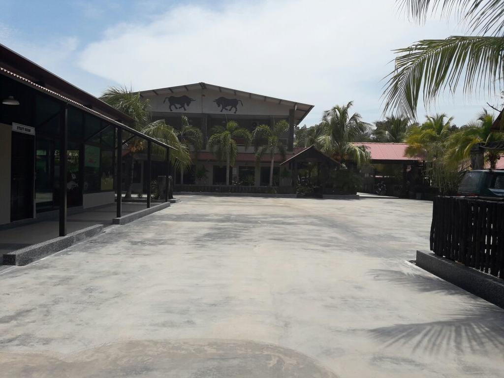 Hs Farm Waterpark Muar Bagian luar foto